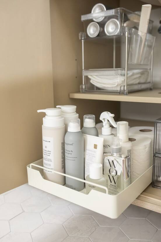 bathroom organization