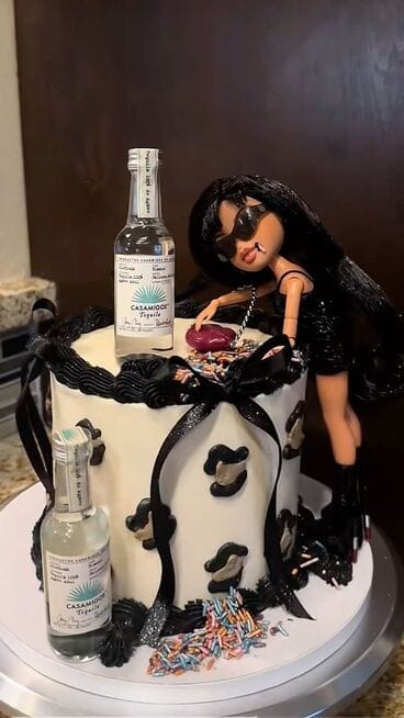 bratz 21st birthday cake 