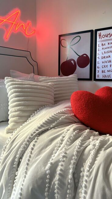 small dorm room ideas