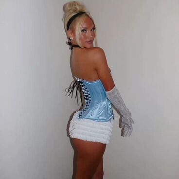 halloween costumes college