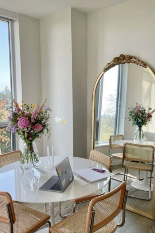 Insanely Good Post Grad Apartment Ideas On A Budget