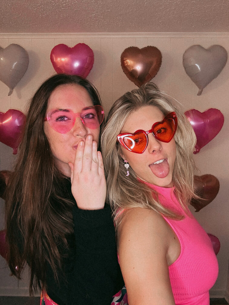 galentines photoshoot ideas