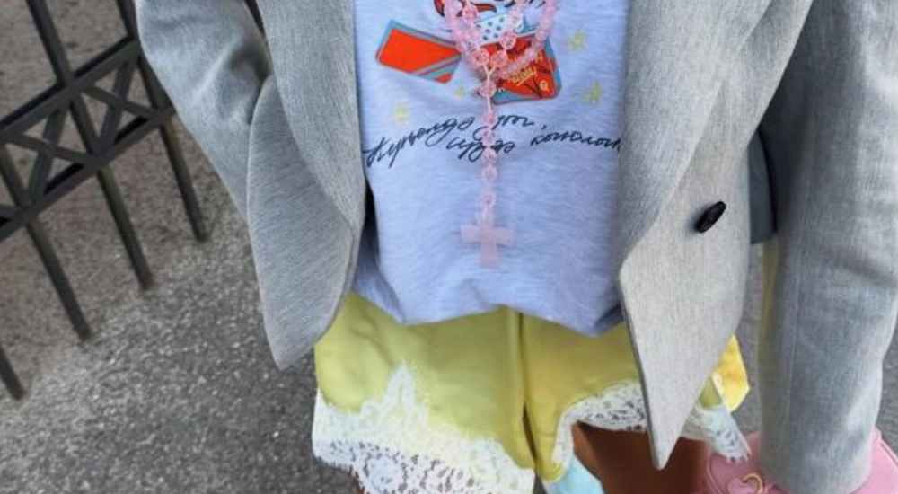 The Best Ways To Style Satin Lace Shorts Outfit