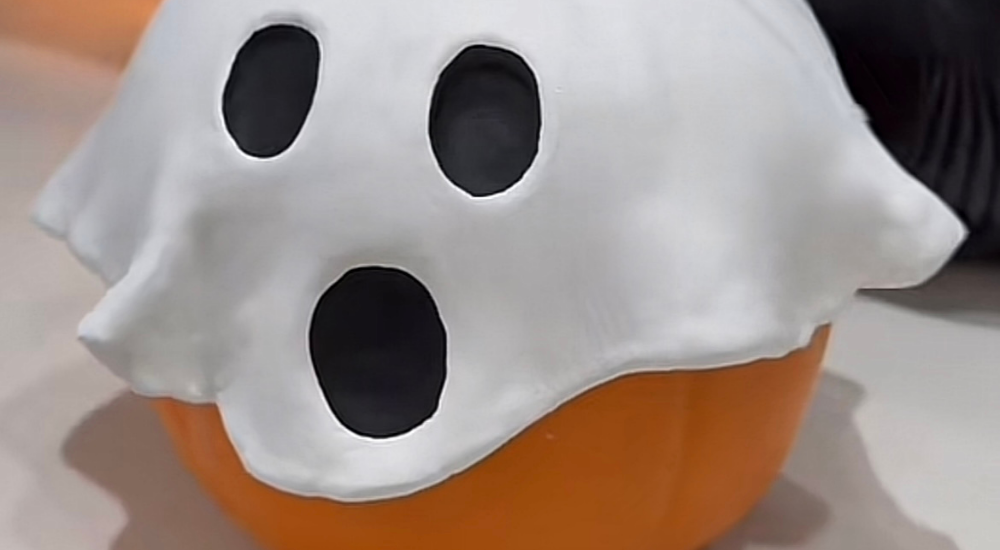 13 Easy Fall Crafts For Adults That Are Actually Cute